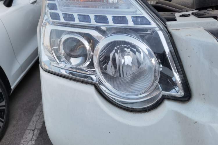 Used Nissan X-Trail 2012 2.5L CVT Luxury Edition 4WD Right Front Headlight