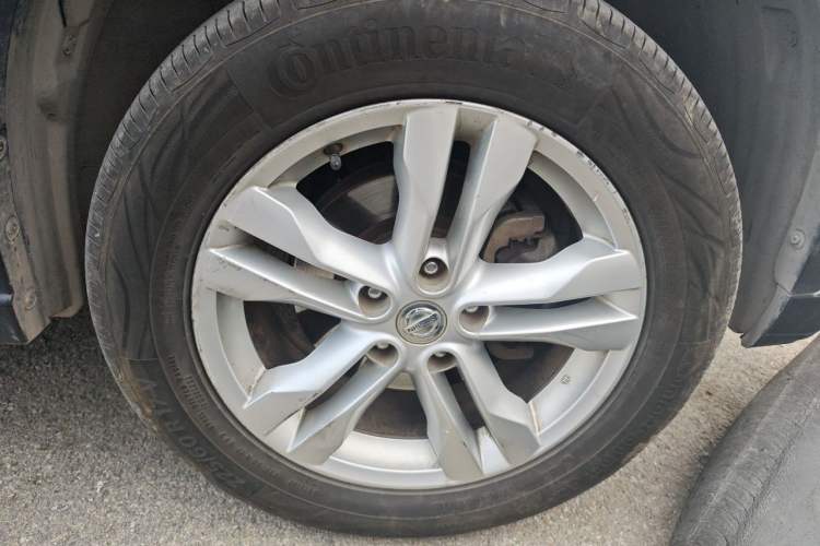 Used Nissan X-Trail 2012 2.5L CVT Ultimate Edition 4WD Right Front Wheel Hub