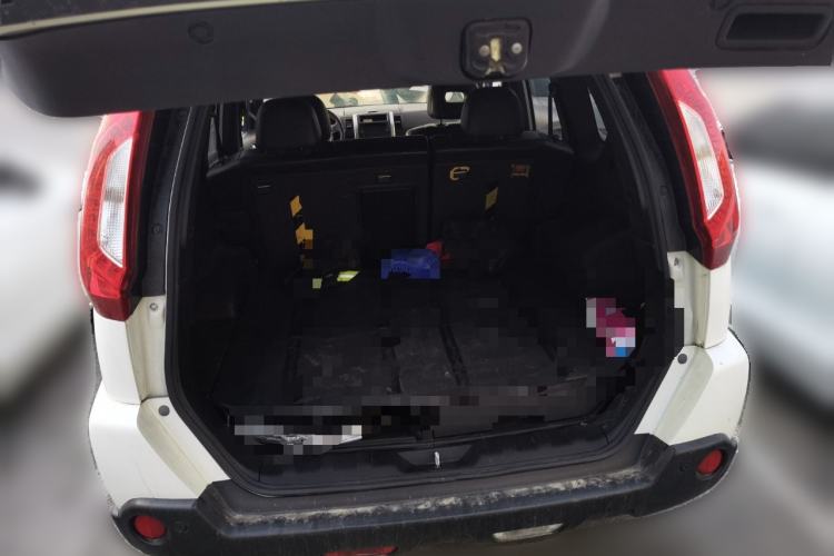 Used Nissan X-Trail 2012 2.5L CVT Luxury Edition 4WD Trunk
