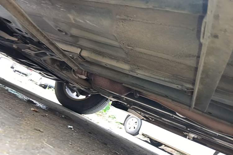Used Nissan X-Trail 2014 2.0L CVT Comfort Edition 2WD Chassis Front Left