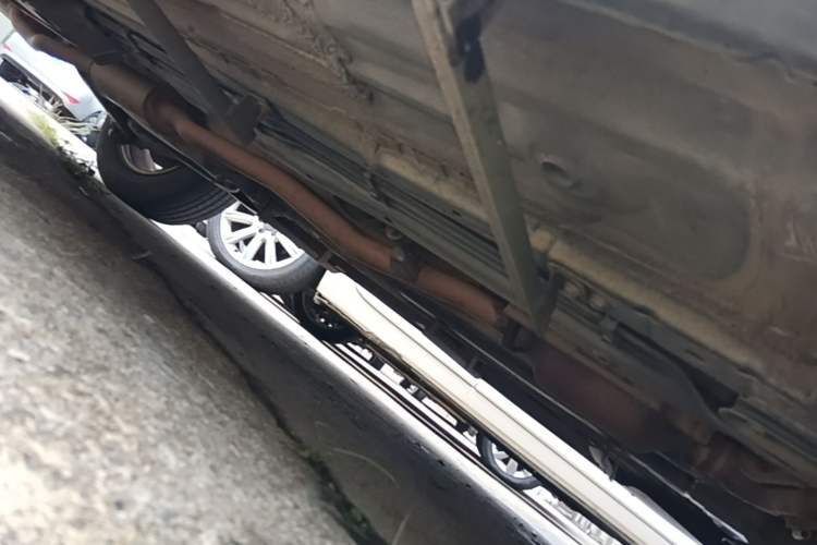 Used Nissan X-Trail 2014 2.0L CVT Comfort Edition 2WD Chassis Front Right