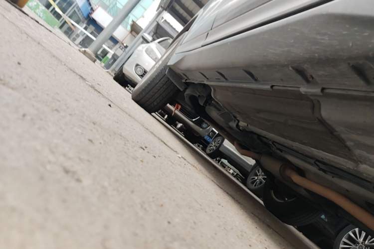 Used Nissan X-Trail 2014 2.0L CVT Comfort Edition 2WD Chassis Front Right