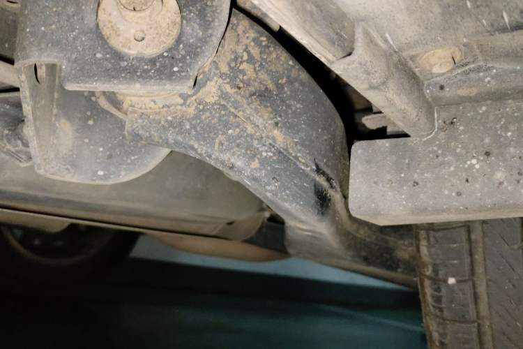 Used Nissan X-Trail 2014 2.0L CVT Comfort Edition 2WD Chassis Rear Left