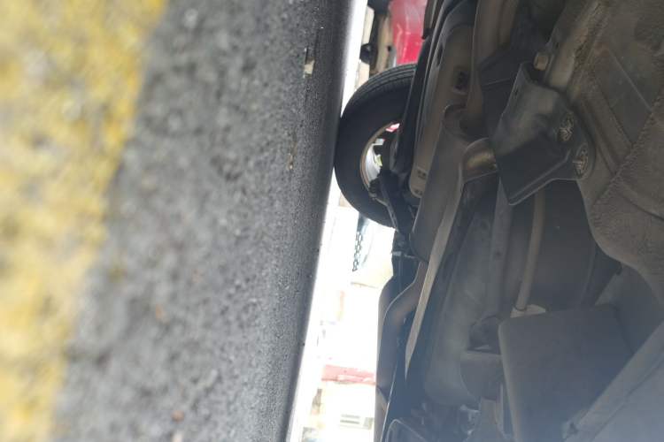 Used Nissan X-Trail 2014 2.0L CVT Comfort Edition 2WD Chassis Rear Left