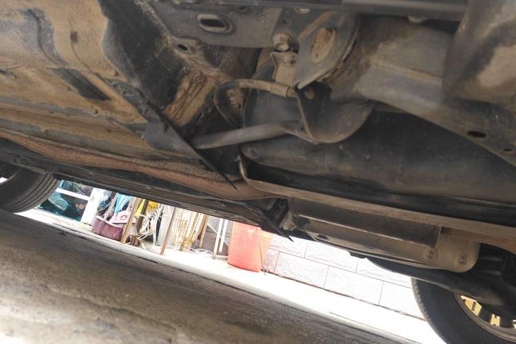 Used Nissan X-Trail 2014 2.0L CVT Comfort Edition 2WD Chassis Rear Left