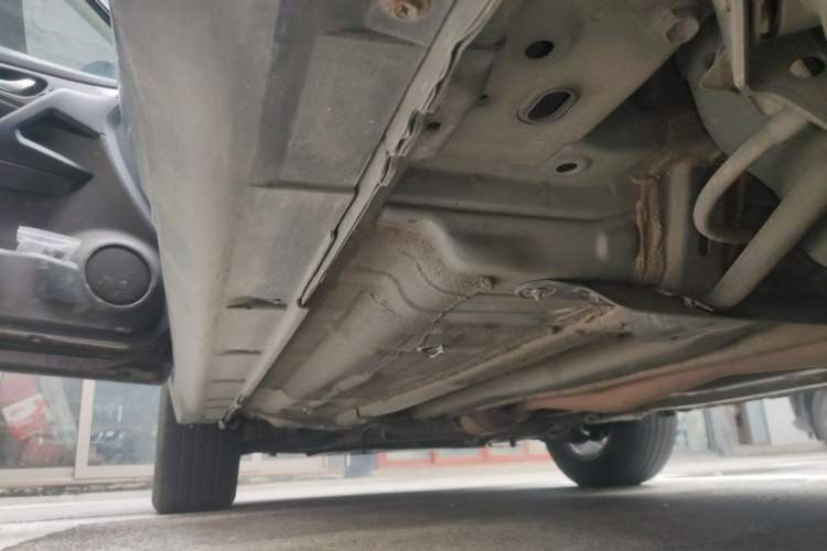 Used Nissan X-Trail 2014 2.5L CVT Luxury Edition 4WD Chassis Rear Left