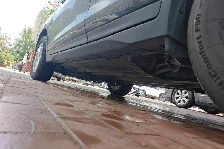 Used Nissan X-Trail 2014 2.0L CVT Comfort Edition 2WD Chassis Rear Left