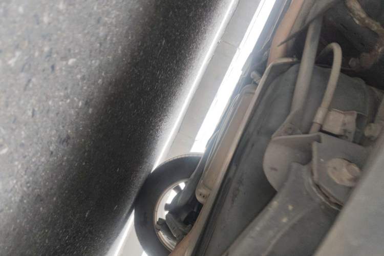 Used Nissan X-Trail 2014 2.0L CVT Comfort Edition 2WD Chassis Rear Left