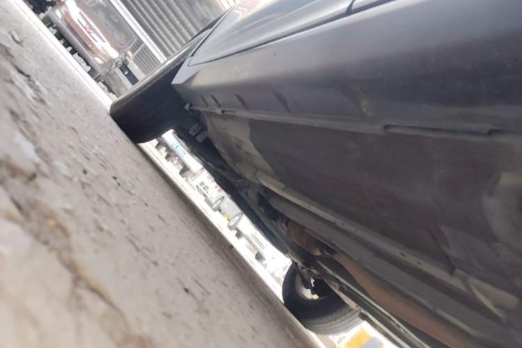 Used Nissan X-Trail 2014 2.0L CVT Comfort Edition 2WD Chassis Rear Left