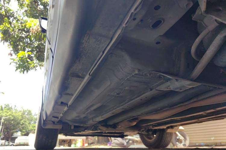 Used Nissan X-Trail 2014 2.0L CVT Comfort Edition 2WD Chassis Rear Left