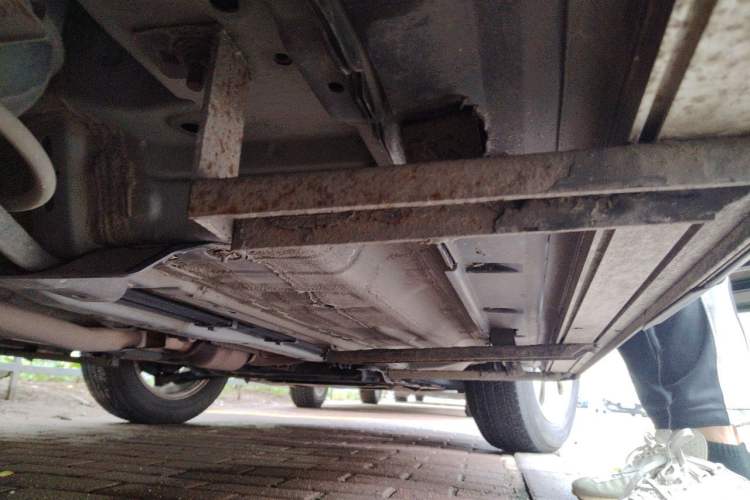 Used Nissan X-Trail 2014 2.0L CVT Comfort Edition 2WD Chassis Rear Right