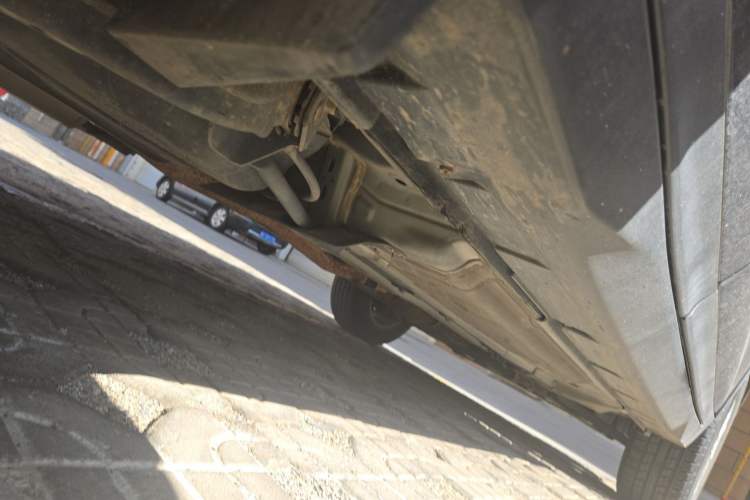 Used Nissan X-Trail 2014 2.0L CVT Comfort Edition 2WD Chassis Rear Right
