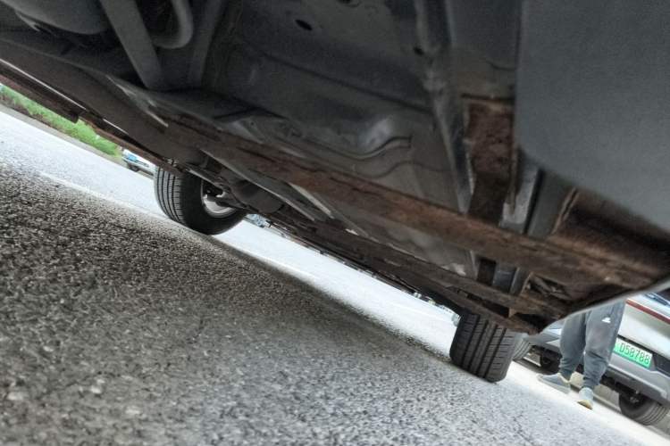 Used Nissan X-Trail 2014 2.0L CVT Comfort Edition 2WD Chassis Rear Right