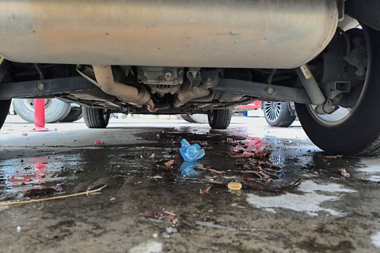 Used Nissan X-Trail 2014 2.5L CVT Leading Edition 4WD Chassis Rear