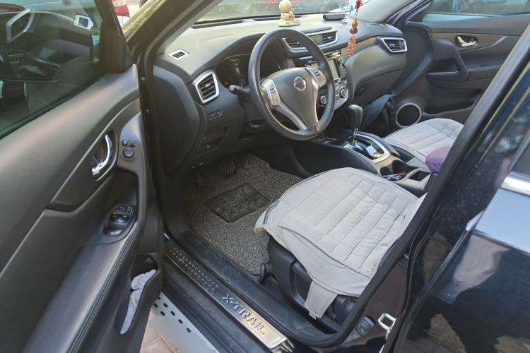 Used Nissan X-Trail 2014 2.0L CVT Smart Edition 2WD Driver Seat