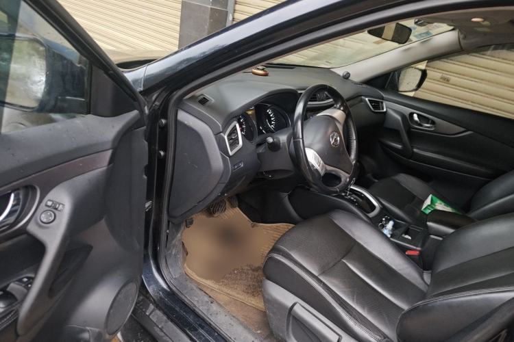 Used Nissan X-Trail 2014 2.0L CVT Comfort Edition 2WD Driver Seat