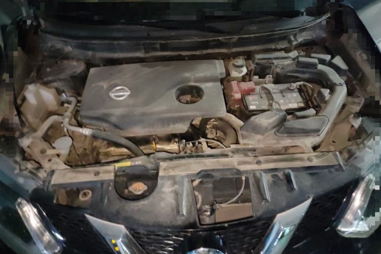 Used Nissan X-Trail 2014 2.0L CVT Comfort Edition 2WD Engine Bay
