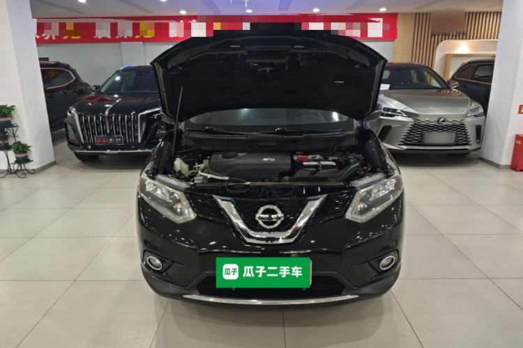 Used Nissan X-Trail 2014 2.5L CVT Leading Edition 4WD Engine Bay