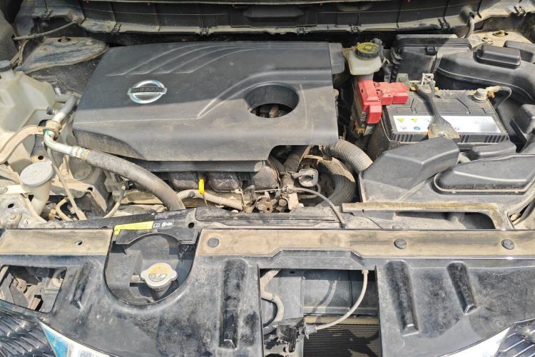 Used Nissan X-Trail 2014 2.0L CVT Comfort Edition 2WD Engine Bay