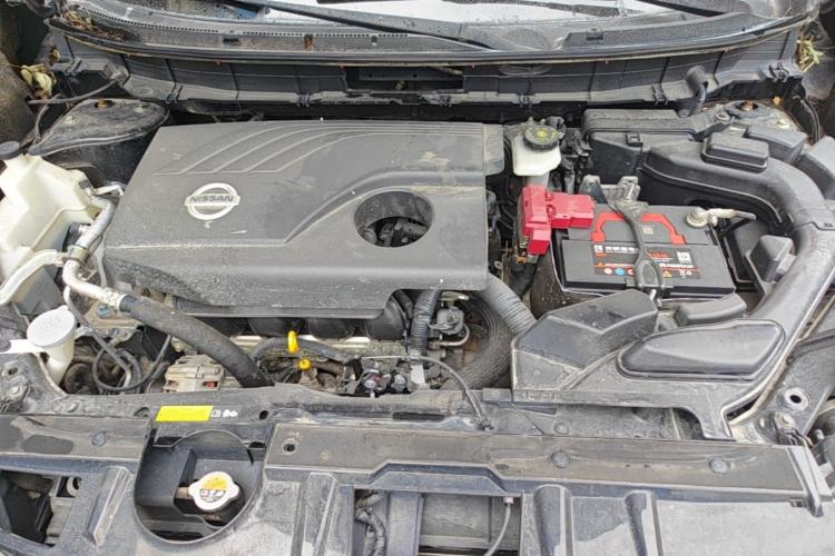 Used Nissan X-Trail 2014 2.0L CVT Comfort Edition 2WD Engine Bay
