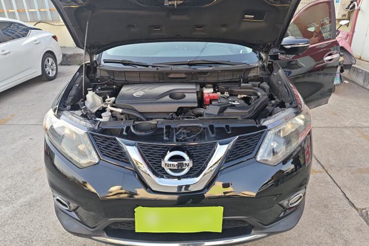 Used Nissan X-Trail 2014 2.0L CVT Comfort Edition 2WD Engine Bay