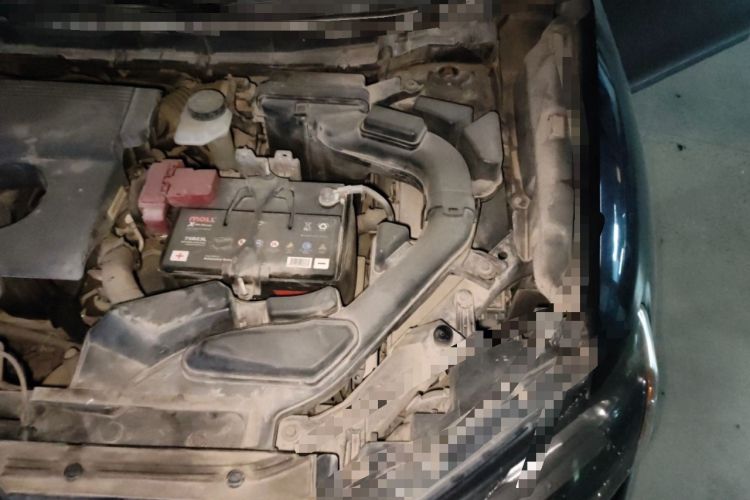 Used Nissan X-Trail 2014 2.0L CVT Comfort Edition 2WD Engine Bay Left
