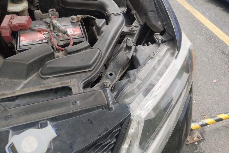 Used Nissan X-Trail 2014 2.0L CVT Comfort Edition 2WD Engine Bay Left