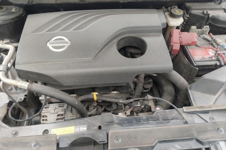 Used Nissan X-Trail 2014 2.0L CVT Comfort Edition 2WD Engine Bay