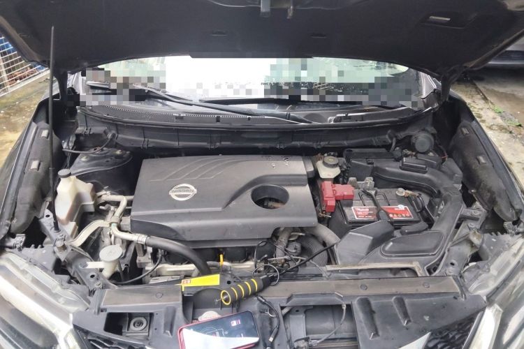 Used Nissan X-Trail 2014 2.0L CVT Comfort Edition 2WD Engine Bay