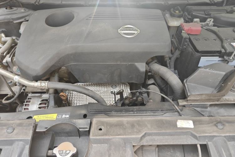 Used Nissan X-Trail 2014 2.5L CVT Luxury Edition 4WD Engine Bay