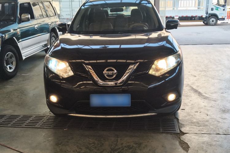 Used Nissan X-Trail 2014 2.0L CVT Comfort Edition 2WD Exterior 1
