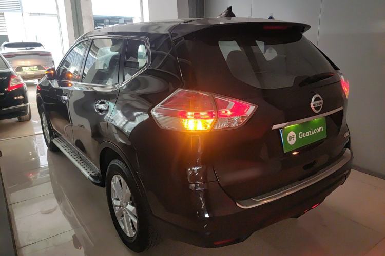 Used Nissan X-Trail 2014 2.0L CVT Comfort Edition 2WD Exterior 2