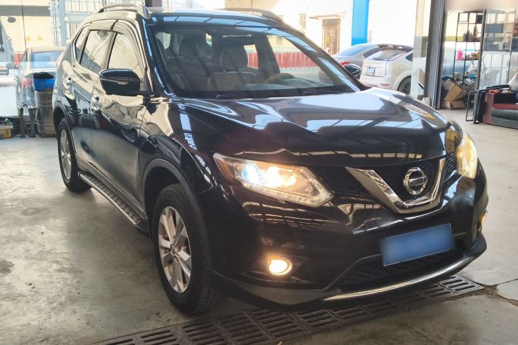Used Nissan X-Trail 2014 2.0L CVT Comfort Edition 2WD Exterior 2