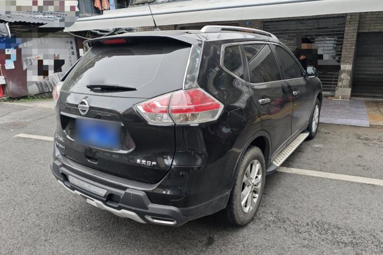 Used Nissan X-Trail 2014 2.5L CVT Leading Edition 4WD Exterior 5