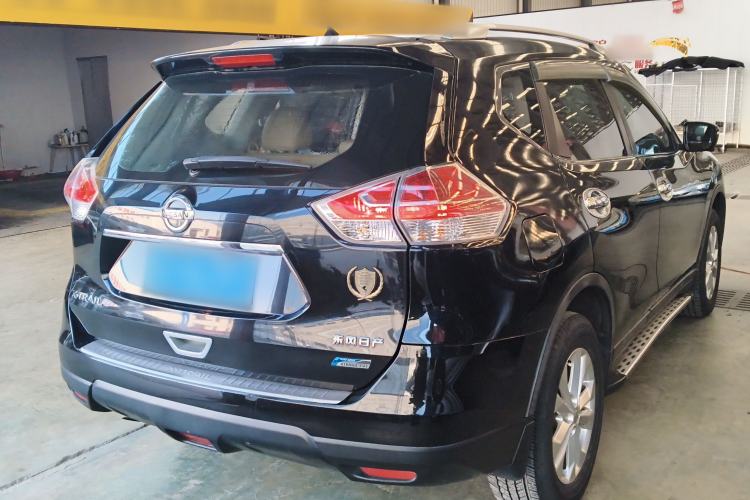 Used Nissan X-Trail 2014 2.0L CVT Comfort Edition 2WD Exterior 5