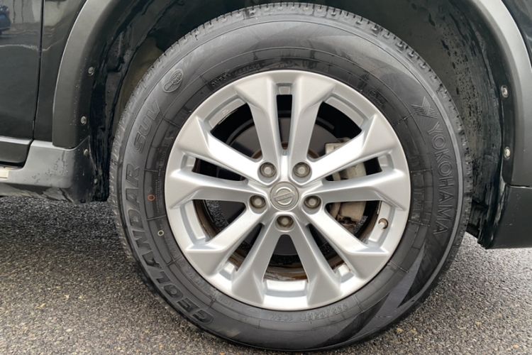 Used Nissan X-Trail 2014 2.0L CVT Comfort Edition 2WD Exterior 7