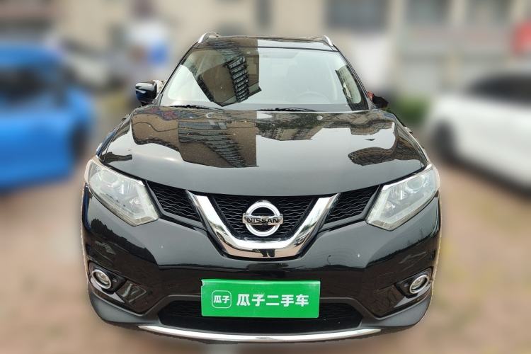 Used Nissan X-Trail 2014 2.5L CVT Luxury Edition 4WD Front