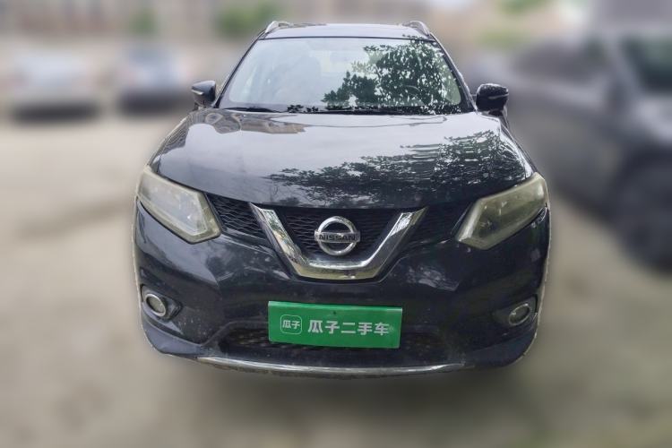 Used Nissan X-Trail 2014 2.5L CVT Luxury Edition 4WD Front