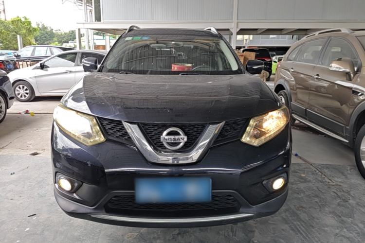 Used Nissan X-Trail 2014 2.5L CVT Luxury Edition 4WD Front