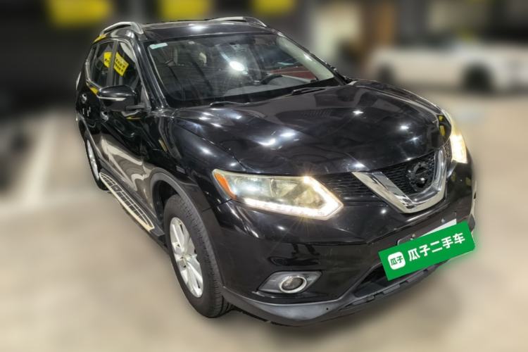 Used Nissan X-Trail 2014 2.0L CVT Comfort Edition 2WD Front Right 45 Deg