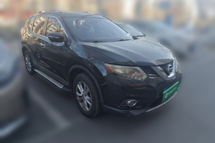 Used Nissan X-Trail 2014 2.0L CVT Smart Edition 2WD Front Right 45 Deg