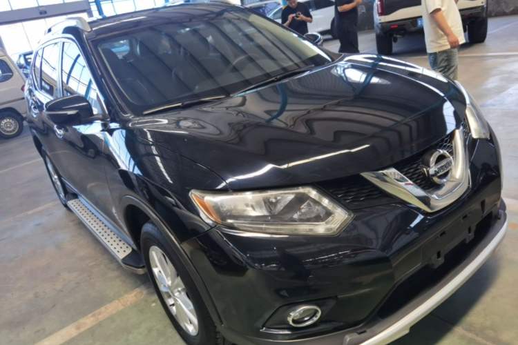 Used Nissan X-Trail 2014 2.0L CVT Comfort Edition 2WD Front Right 45 Deg
