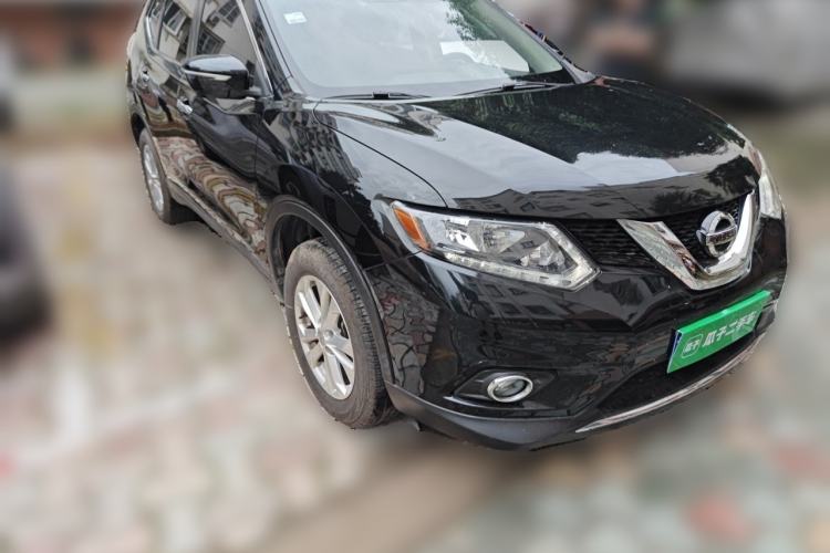 Used Nissan X-Trail 2014 2.0L CVT Comfort Edition 2WD Front Right 45 Deg