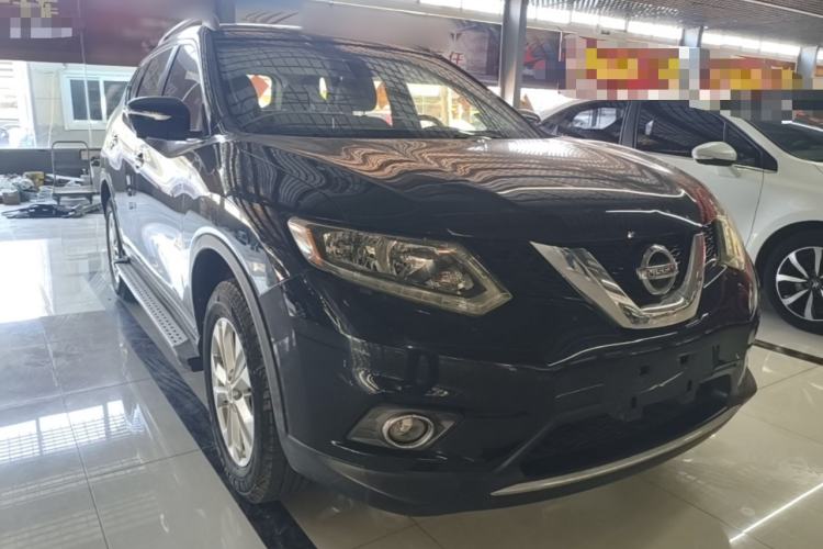 Used Nissan X-Trail 2014 2.0L CVT Comfort Edition 2WD Front Right 45 Deg