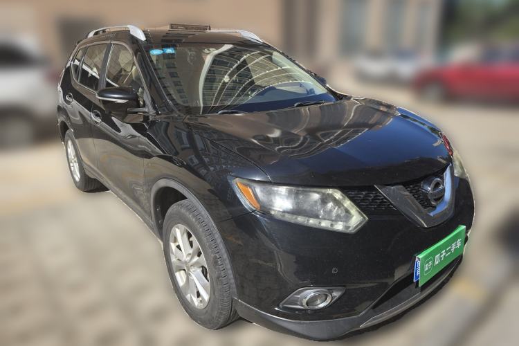 Used Nissan X-Trail 2014 2.0L CVT Comfort Edition 2WD Front Right 45 Deg