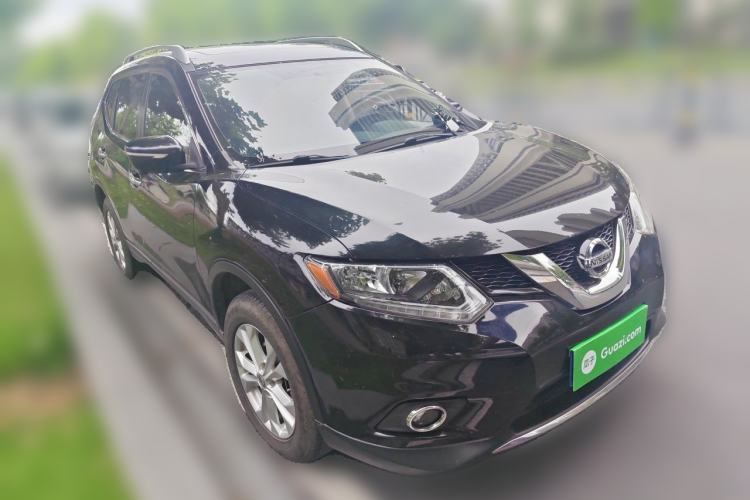 Used Nissan X-Trail 2014 2.5L CVT Luxury Edition 4WD Front Right 45 Deg