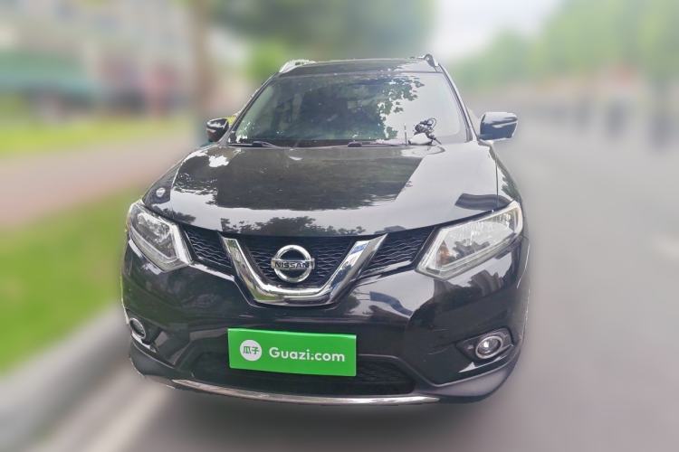 Used Nissan X-Trail 2014 2.5L CVT Luxury Edition 4WD Front