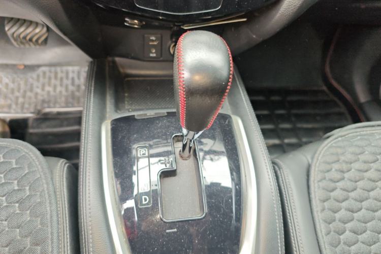 Used Nissan X-Trail 2014 2.5L CVT Leading Edition 4WD Gear Lever