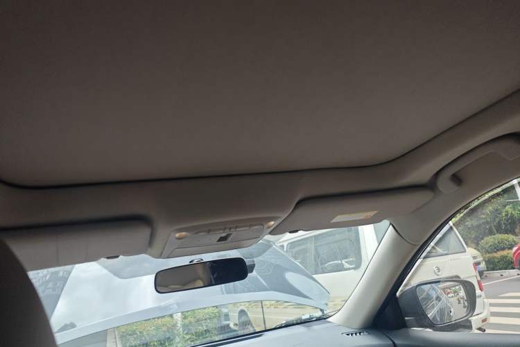Used Nissan X-Trail 2014 2.0L CVT Comfort Edition 2WD Headliner