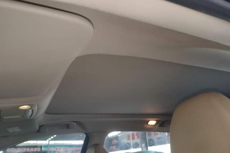 Used Nissan X-Trail 2014 2.0L CVT Comfort Edition 2WD Headliner
